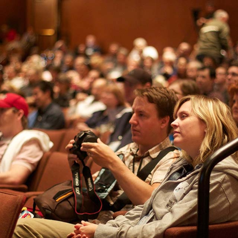 people-crowd-audience-orchestra-wcphx-convention-225190-pxhere
